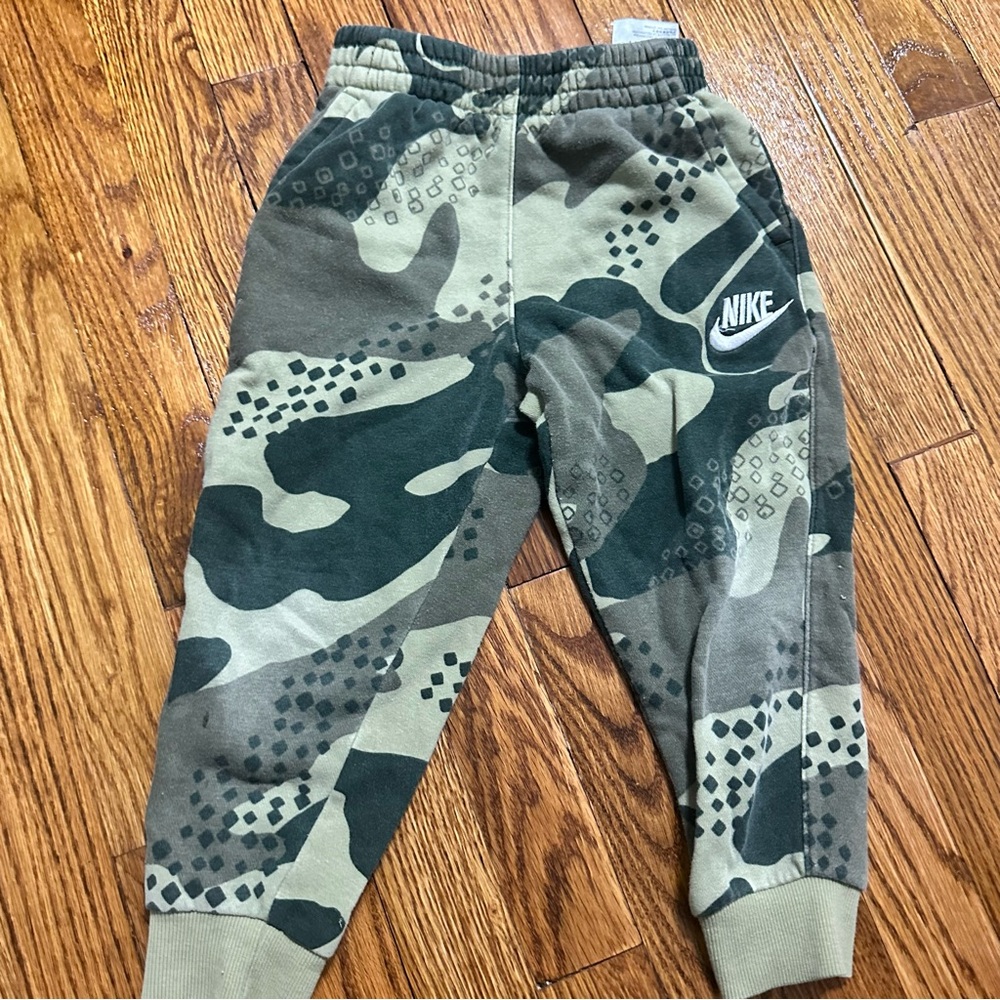 Green Camo  green pants